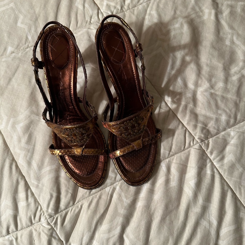 Chanel 391/2 copper shiny snake sling back heels